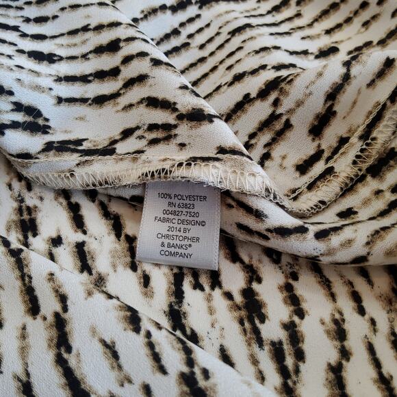 CHRISTOPHER & BANKS SLEEVELESS BUTTONUP. SIZE P/L - Picture 6 of 8